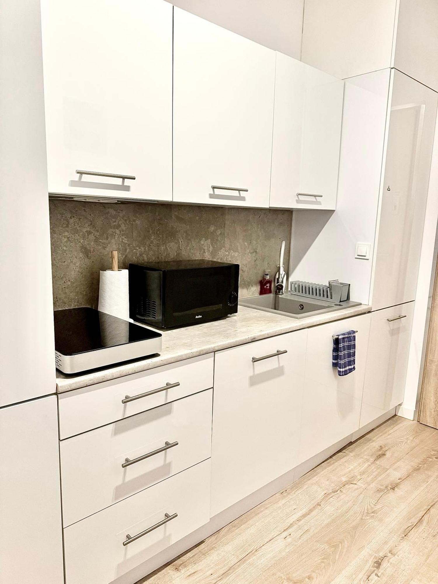 Komputerowa Apartments Airport And Business District Варшава Экстерьер фото