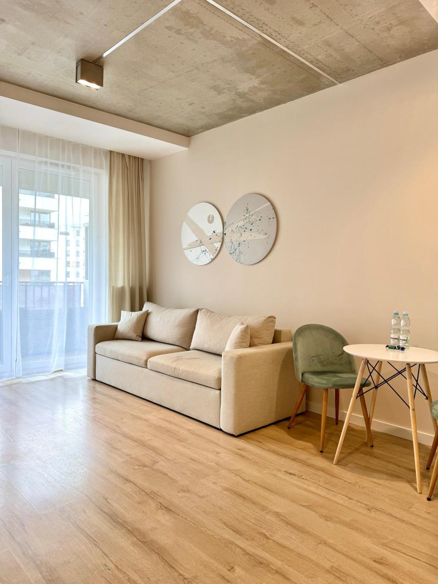 Komputerowa Apartments Airport And Business District Варшава Экстерьер фото